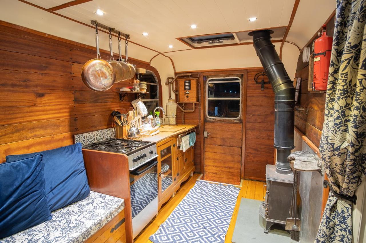 Get Away Hide Away Villa Dereham ภายนอก รูปภาพ