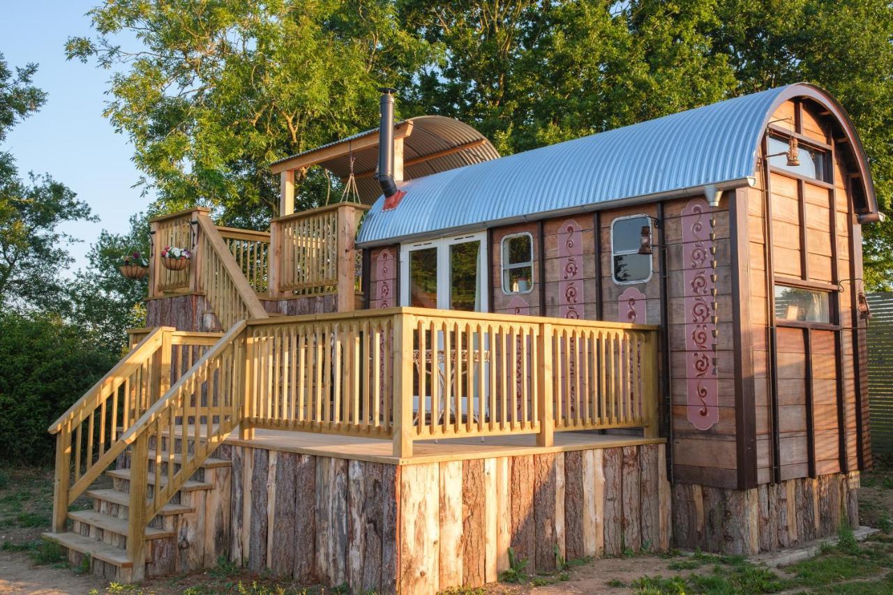 Get Away Hide Away Villa Dereham ภายนอก รูปภาพ